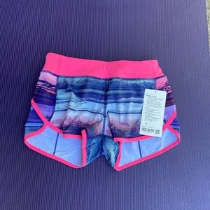 NWT Ivivva Speedy Short Size 14 MNTN/PKLI